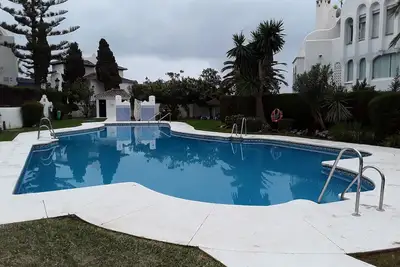 Image de Apartment with garden in Urb\/Medina del Zoco, Mijas Costa: 5 min beach and swimming pool