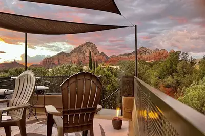 Image de Red Rock Leisure with Hot Tub and Views