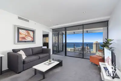 Image de Circle on Cavill - 1 Bedroom + Study Ocean Airbnb