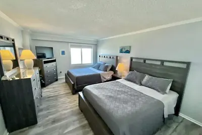 Image de Unit 505 -Beautifully Renovated Oceanfront Getaway