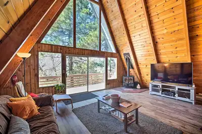 Image de Running Springs Cabin w\/ Large Deck + View!