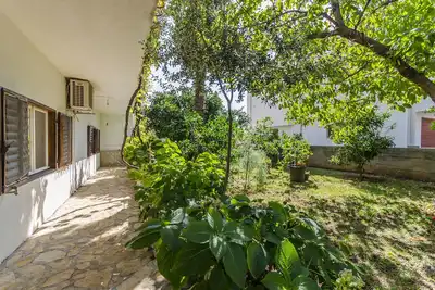 Image de Appartements Neva (78161-A3) - Brodarica