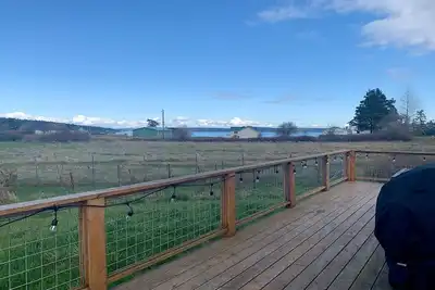 Image de Remodeled Historic Farmhouse with Bay View, Near Town and Electric Bikes!