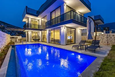 Image de luxury villa with private pool
