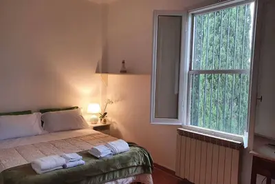 Image de Charming farmhouse surrounded by nature, 4 km drive from the station to Rome