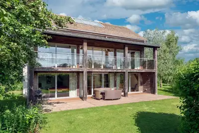 Image de Spinney Falls House (Cw87), Lower Mill, Cotswolds