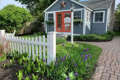 Image de Ogunquit Footbridge Beach, sleeps 6, outdoor shower & fireplace, smoke free home