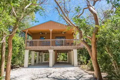 Image de The Florida Keys Treehouse in Marathon, Fl