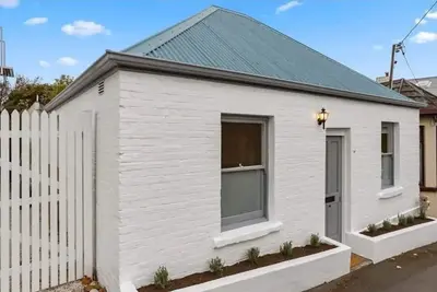 Image de ‘Star Cottage’ historic, cosy and walking distance to Cbd/Salamanca