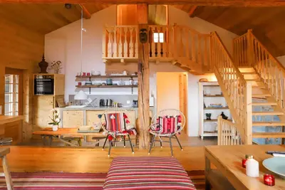 Image de Belle maison de vacances privée pour 6 personnes avec Wifi, terrasse et animaux admis