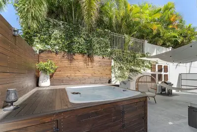 Image de Villa Bonet at La Marina - hot tub, pool and walking distance from the beach