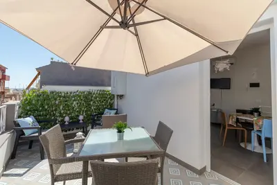 Image de Maison de vacances \"La Dimora della Luna\" avec vue sur la mer, terrasse et Wi-Fi