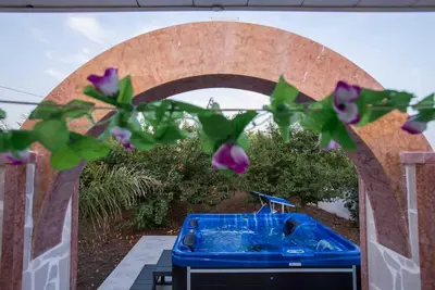 Image de Holiday Home 'Luna Rossa Salento - Casa Rossa' with Sea View, Jacuzzi & Wi-Fi