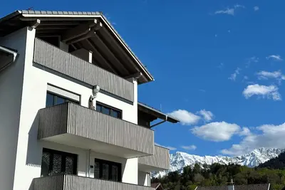 Image de AlpenglĂĽck-Garmisch, newly built Dg vacation apartment