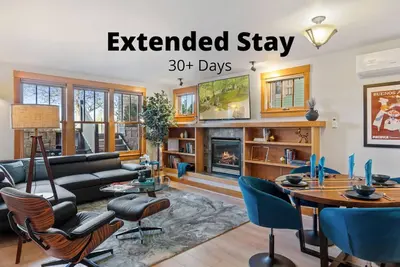 Image de Sleek Condo – Near Park, Poudre River and Old Town