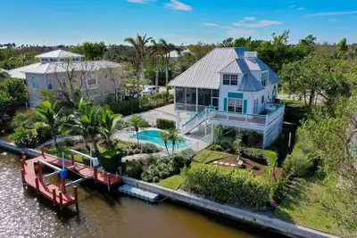 Image de Key West: Beautiful East-End Location on Canal!