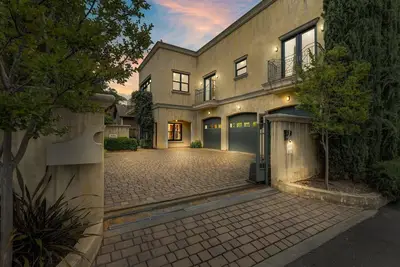 Image de Cypress House & Studio, Walk to Healdsburg Plaza by RedAwning