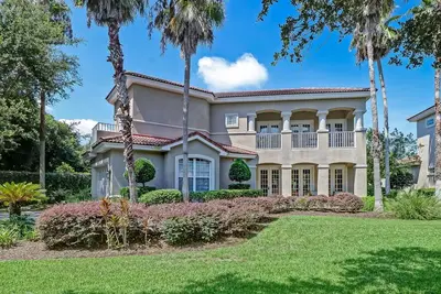 Image de Spectacular Home, 3 bed/3 bath, Private, Steps to the Ocean! Amenities