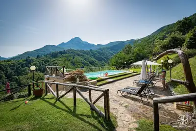 Image de Your holidays in the wild heart of Tuscany