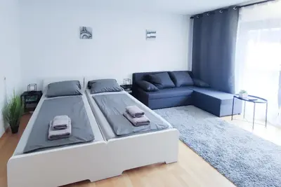 Image de 2 room apartment right in Stuttgart city 6 people
