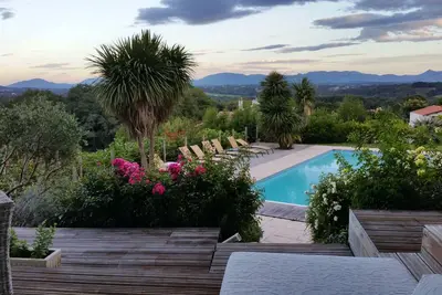 Image de Villa avec magnifique vue sur les montagnes