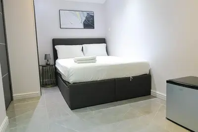 Image de New Cozy Room Suite / Wifi @ Orchard/ Somerset Area