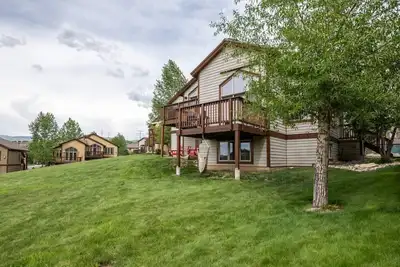 Image de Cozy Mountain Home In the Heart of Steamboat Springs Ski Resort