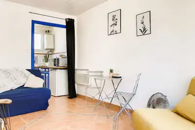 Image de Studio \"Aline à la Plage\" Détente en bord de Mer