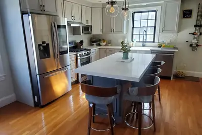 Image de Luxurious 4 bed 2 bath in the city of Somerville/Cambridge|2min from GreenLine