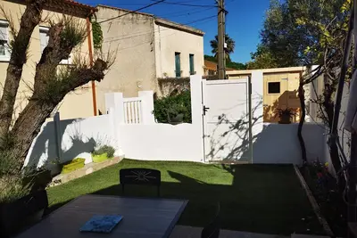 Image de Magnifique gîte T2, 50 m2, jardin ombragé, calme, proche étang et cures
