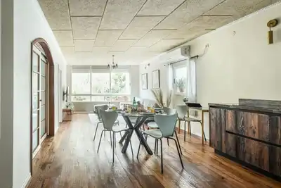 Country Style Apt 2min from Beach by Sea N Rent