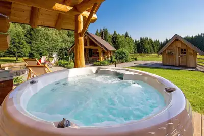 Image de Maison confortable Ă Hlevci avec sauna