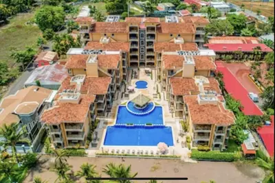Ocean Front 3bdr Condo with direct beach access
