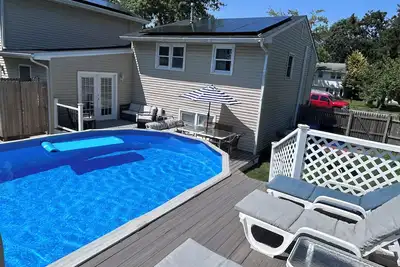 Image de Cape May 4 Bed Pool Oasis, Dog Friendly, Sleeps 10, Outdoor shower + Firepit + Ev