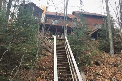 Image de Miriam`s Retreat - Overlooking Lake Superior with Staircase Lake Superior Access!