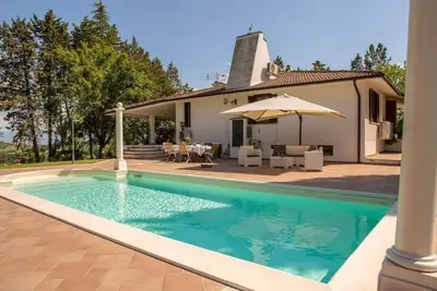 Image de Best Escape Villa Surrounded by Meadows and Trees