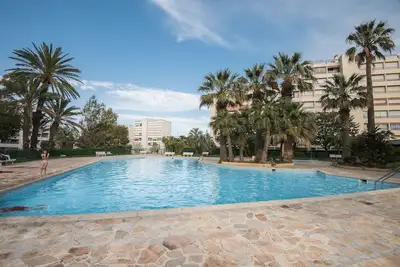 Image de Appartement F3 avec piscine tennis terrain de boules et vue mer