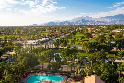 Image de The Villas at Emerald Desert Rv Resort