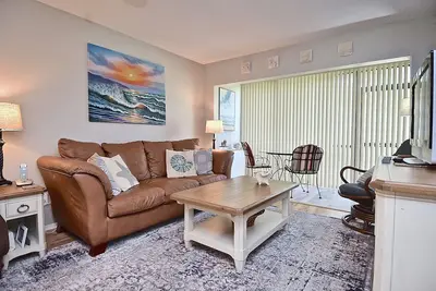 Image de Grnd flr 2br/2 Bath, Pet Friendly, #1 Siesta Beach. Washer/Dryer in Unit.