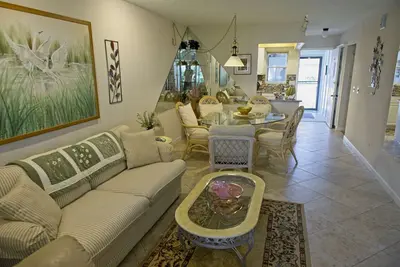 Image de Siesta Key Rental Condo. Walk to Siesta Beach, Heated Pool, Washer/Dryer.