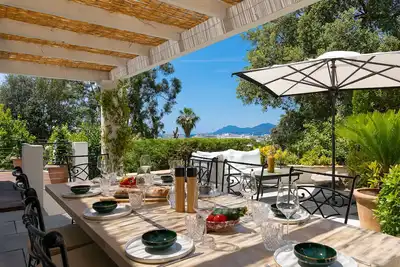 Beautiful villa with private garden, pool, sea view, walking distance from beach