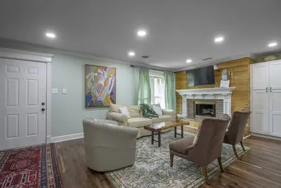 Image de 3-bedroom vacation home just 12 minutes from Simmons Bank Arena