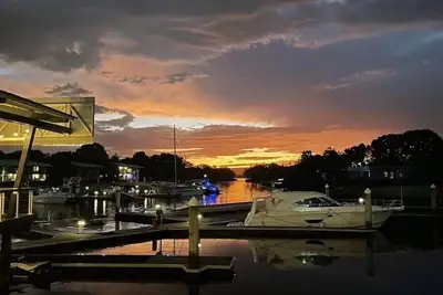 Image de Beautiful Quiet Apartment at Couran Cove on the Marina with berth