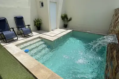 Image de Comfortable and luxurious house in safe area