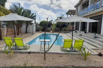 Image de Logement Cotomili Avec Piscine