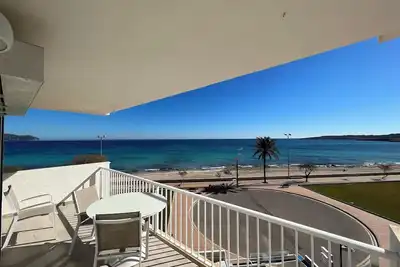 Image de Appartement de vacances 'Sea Club Apartment Cala Millor 3' près de la plage avec balcon