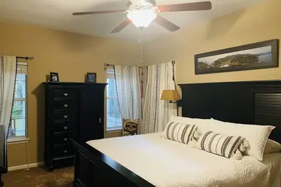 Image de Welcome to this adorable well maintained cottage style home.