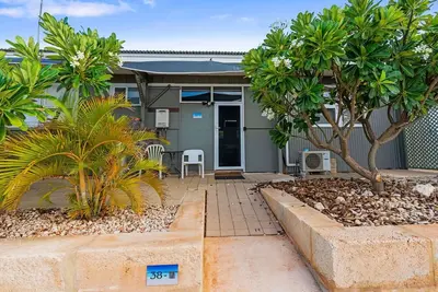 Image de Camp David - exclusive hi-end apartment, quiet, comfy, central, and great value.