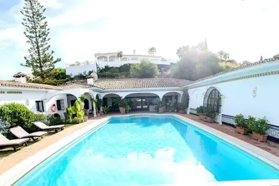 Image de Villa Casa Michael 8-bed for 24 near Puerto Banus