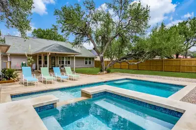 Image de Charming 4bdrm Home / Pool & Hot Tub / Near Wineries!